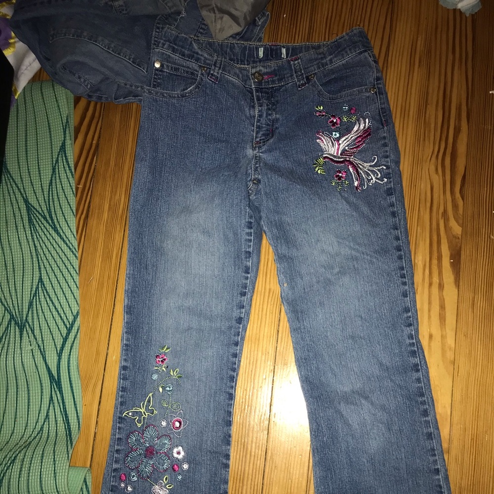 high water boot cut embroidered jeans !